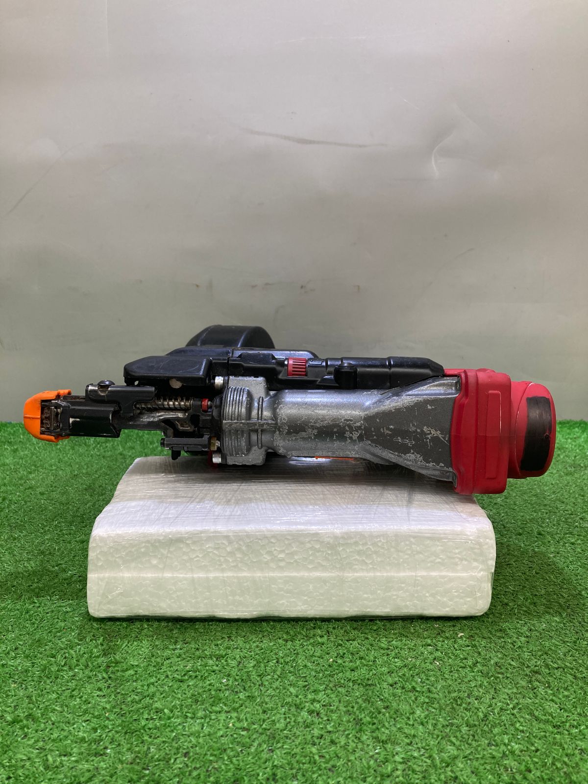 MAX HV-R32G2 高圧ねじ打ち機【市川行徳店】【店頭取引限定】【中古 