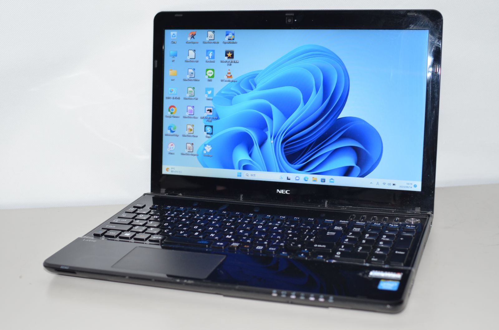 最新Windows11+office 大容量HDD750GB NEC LS150/F Pentium-B950/4GB 