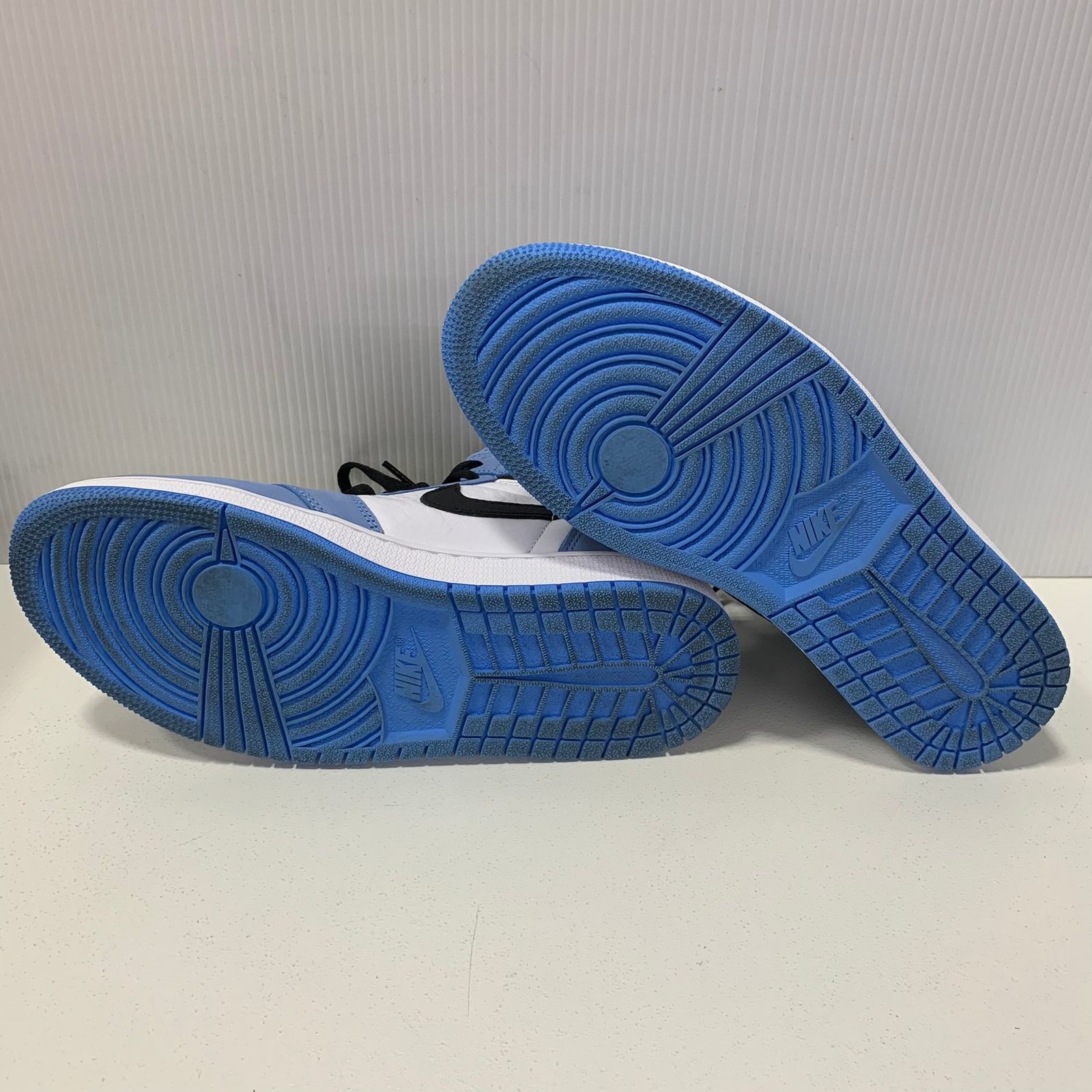 ナイキ NIKE エアジョーダン1 ハイ OG ユニバーシティブルー Air 