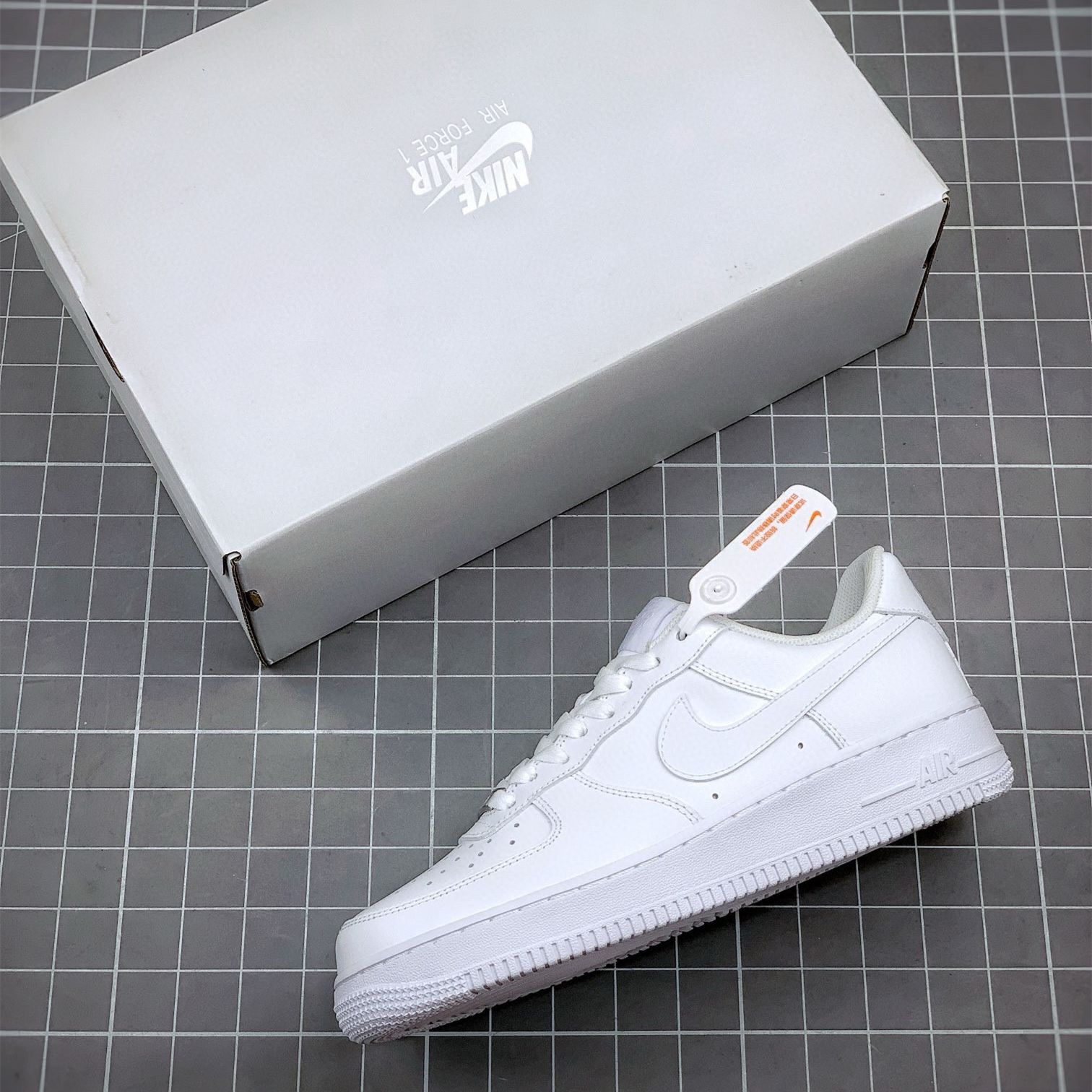 新品ナイキ エアフォース1 Nike Air Force 1 Low ホワイト メンズ レディース 男女兼用