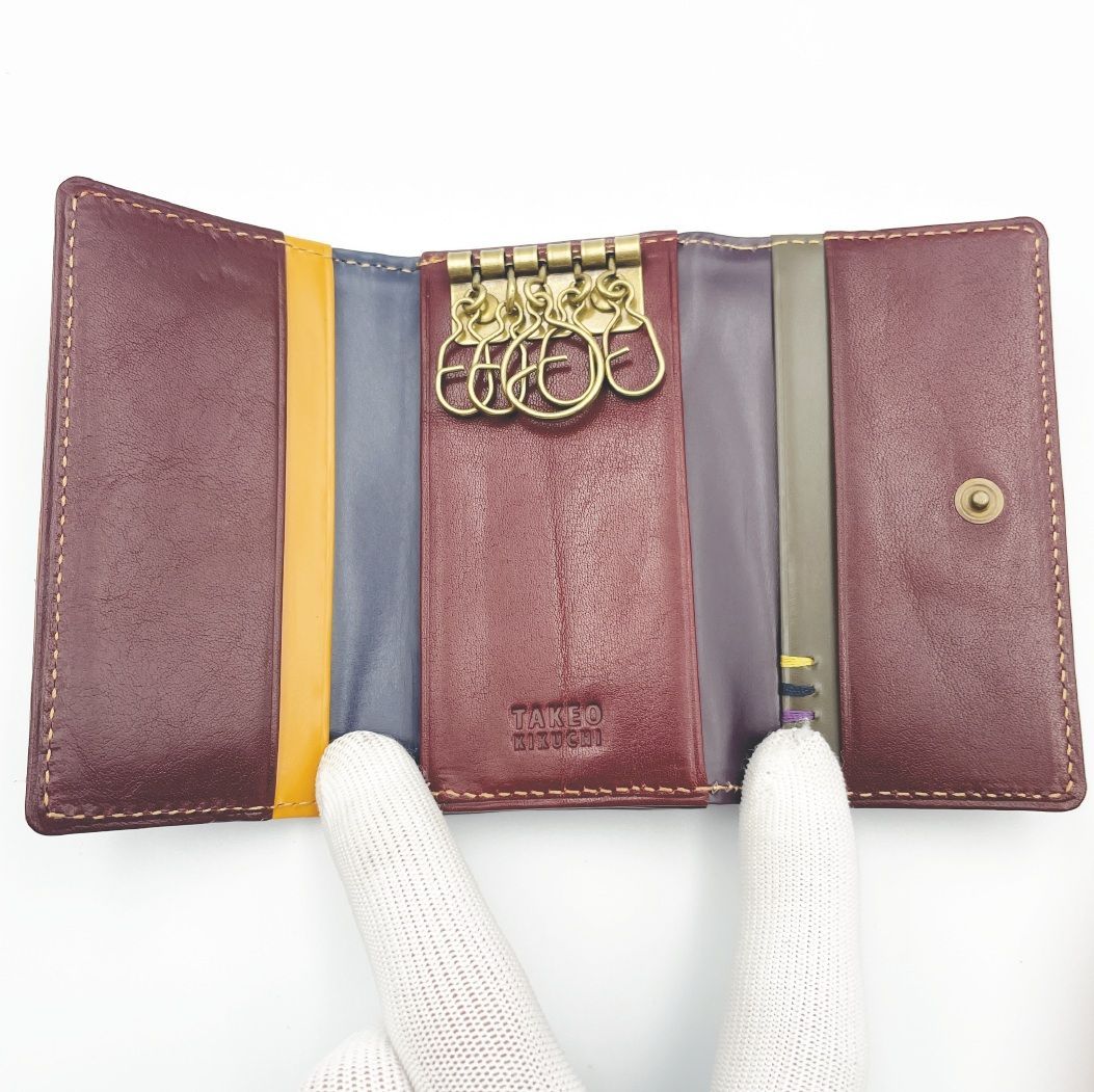 ✱TAKEO KIKUCHI（タケオキクチ）✱本革 キーケース 4連 スマートキー