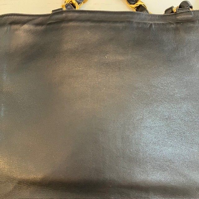 シャネル CHANEL ココマーク ラムスキン ゴールドチェーン