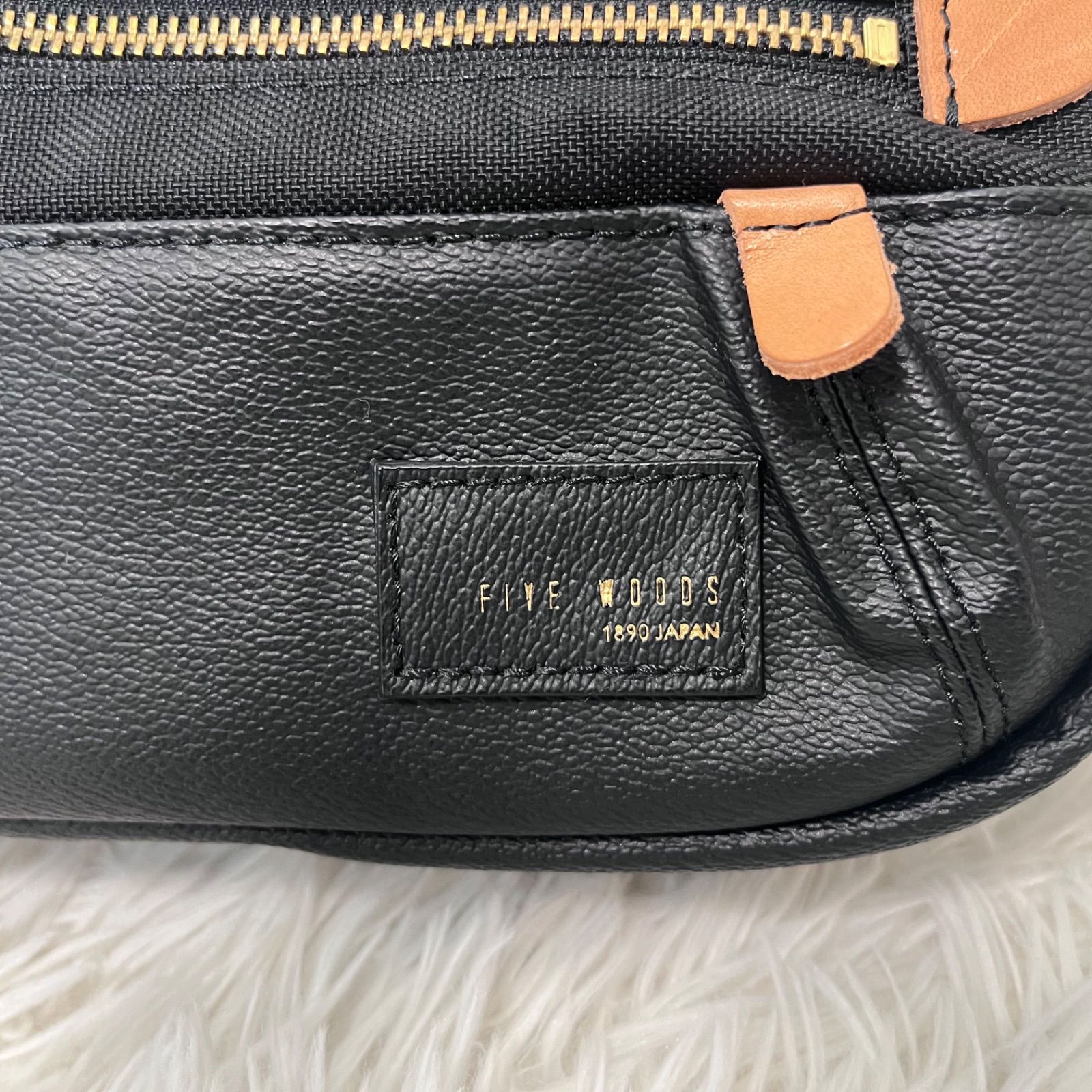 新品未使用 FIVE WOODS レザー ボディバッグ PLATEAU ブラック