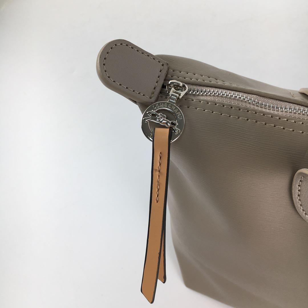 新品 ロンシャンル プリアージュシティ M 肩掛け ベージュ