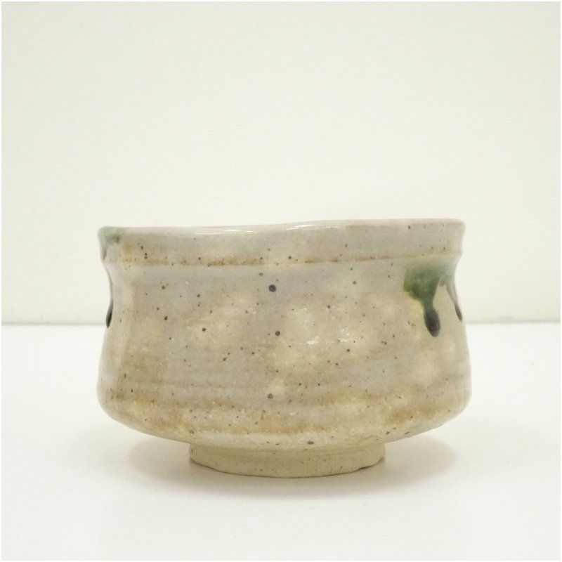 抹茶碗　平茶碗　骨董　レトロ 京焼 橋本紫雲 色絵 波千鳥 平茶碗 茶道 抹茶 おしゃれ 抹茶茶碗