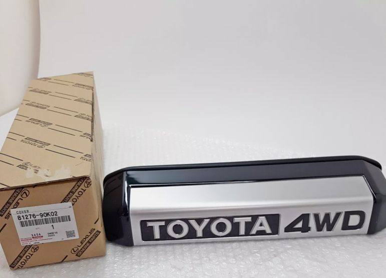 TOYOTA  81276-90K02