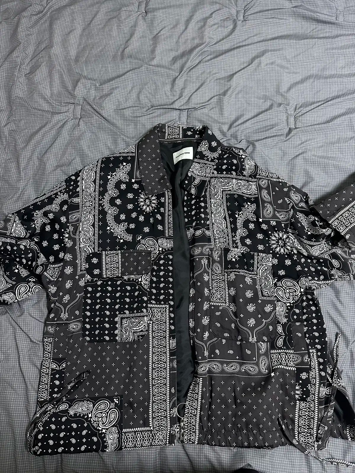 ジャケット 黒
