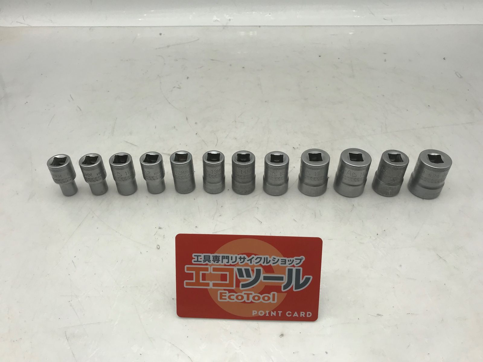 品 〇MACTOOL マックツールズ 3 8dr12Ptスフェリカルソケット12点セット SXM12SBR ITYVKJ3IW7KI エコツール小牧ｲﾝﾀｰ店 M02