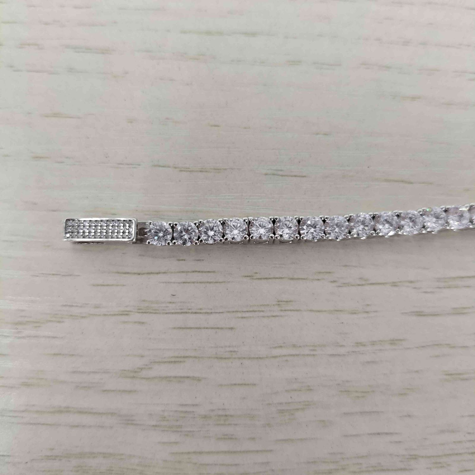 AVALANCHE SV925 ジルコニア ブレスレット AVALANCHE SV925 ジルコニア ブレスレット AVALANCHE/アヴァランチ