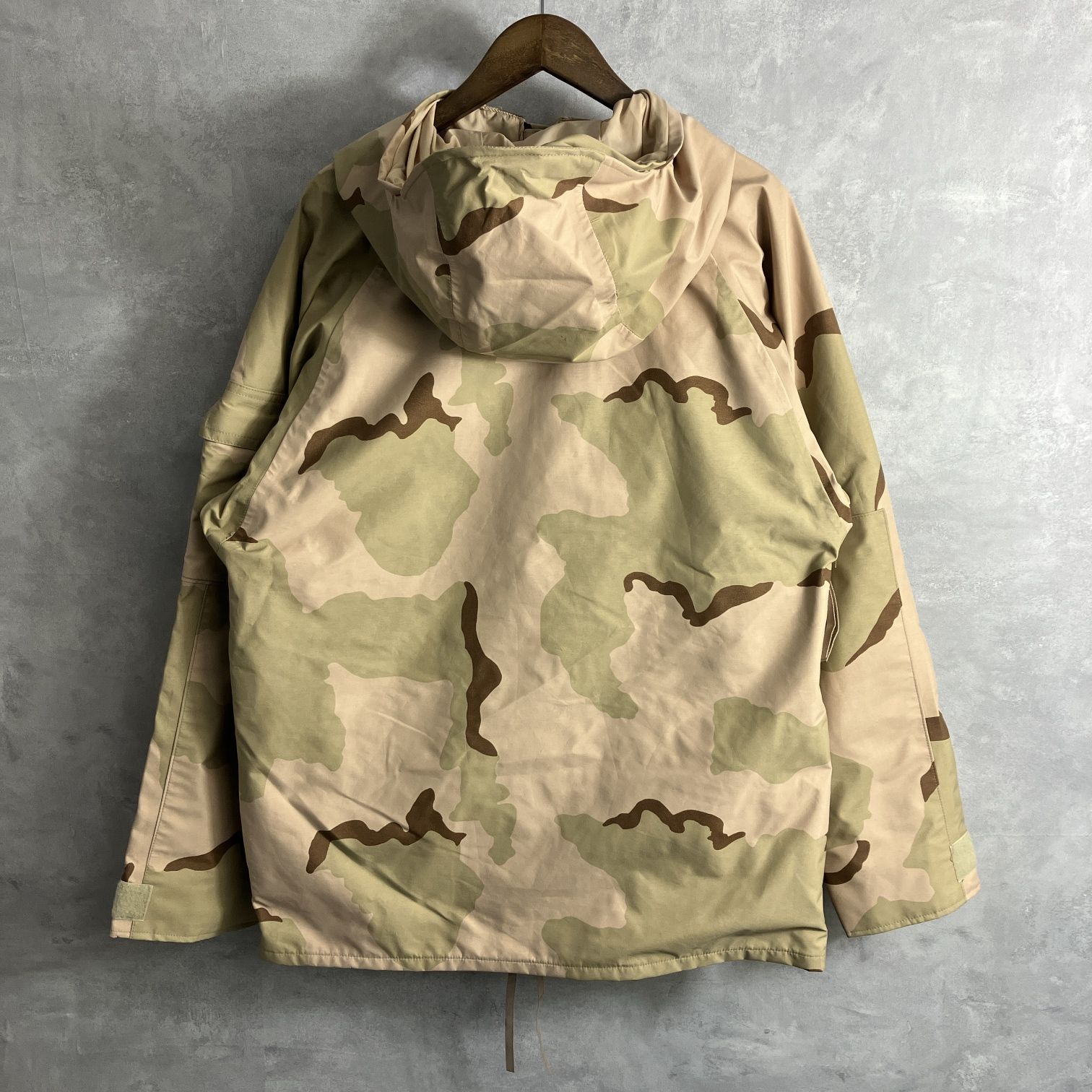 米軍実物US ARMY ECWCS Gen1 3Cデザート ゴアテックスパーカー 米軍実物 エクワックス ゴアテックスパーカー デザートカモ ミリタリー