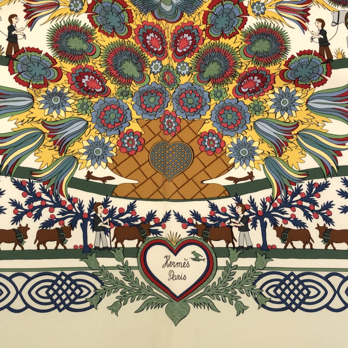 専用　超美品 スカーフ Decoupages デコパージュ プリーツカレ エルメス HERMES カレ90 Decoupages 切り絵 デコパージュ