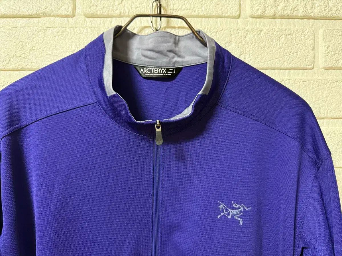 アークテリクス ハーフ ジップアップ シャツ