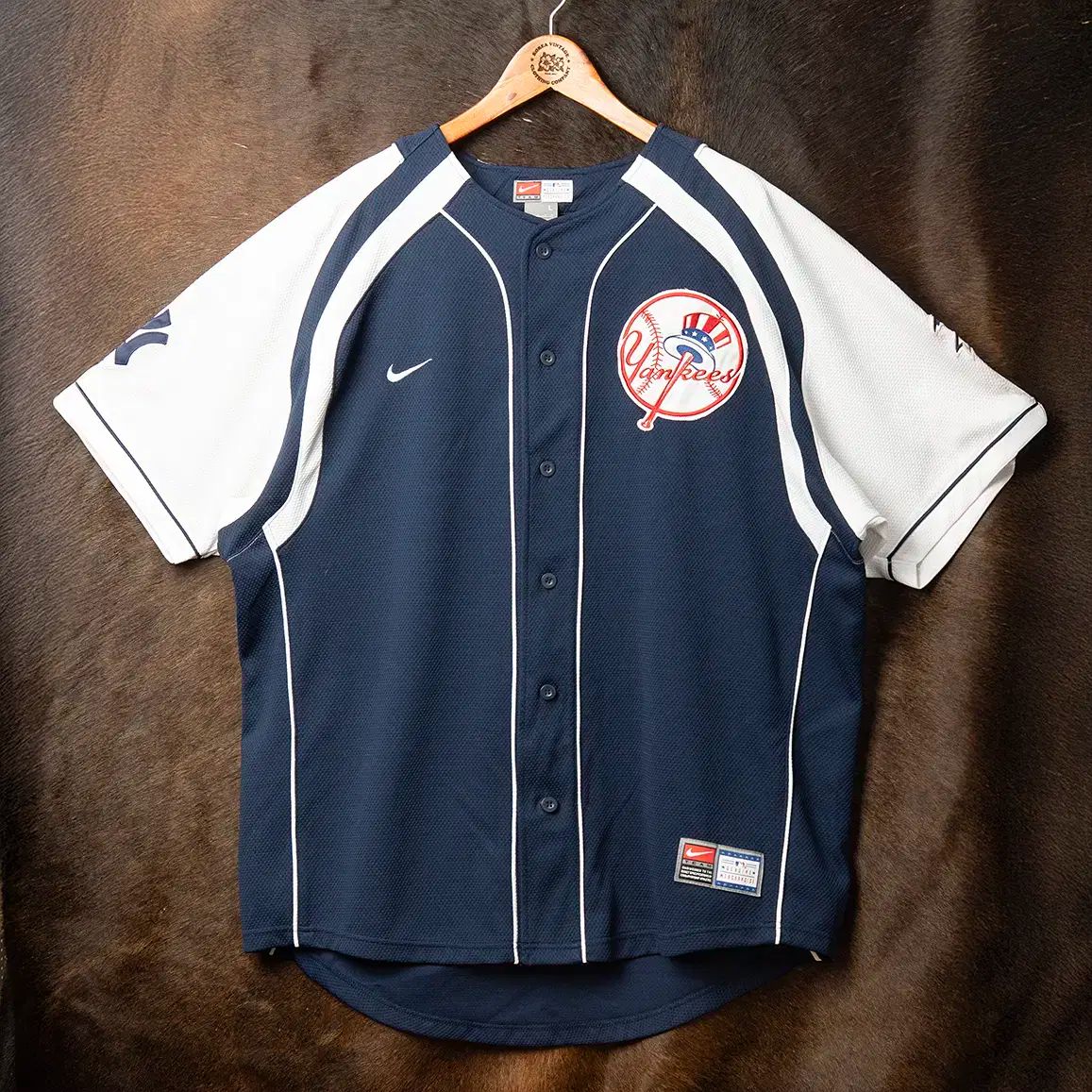 120 Nike(ナイキ） MLB ニューヨークヤンキース ベースボール ジャージ MT ー 1281