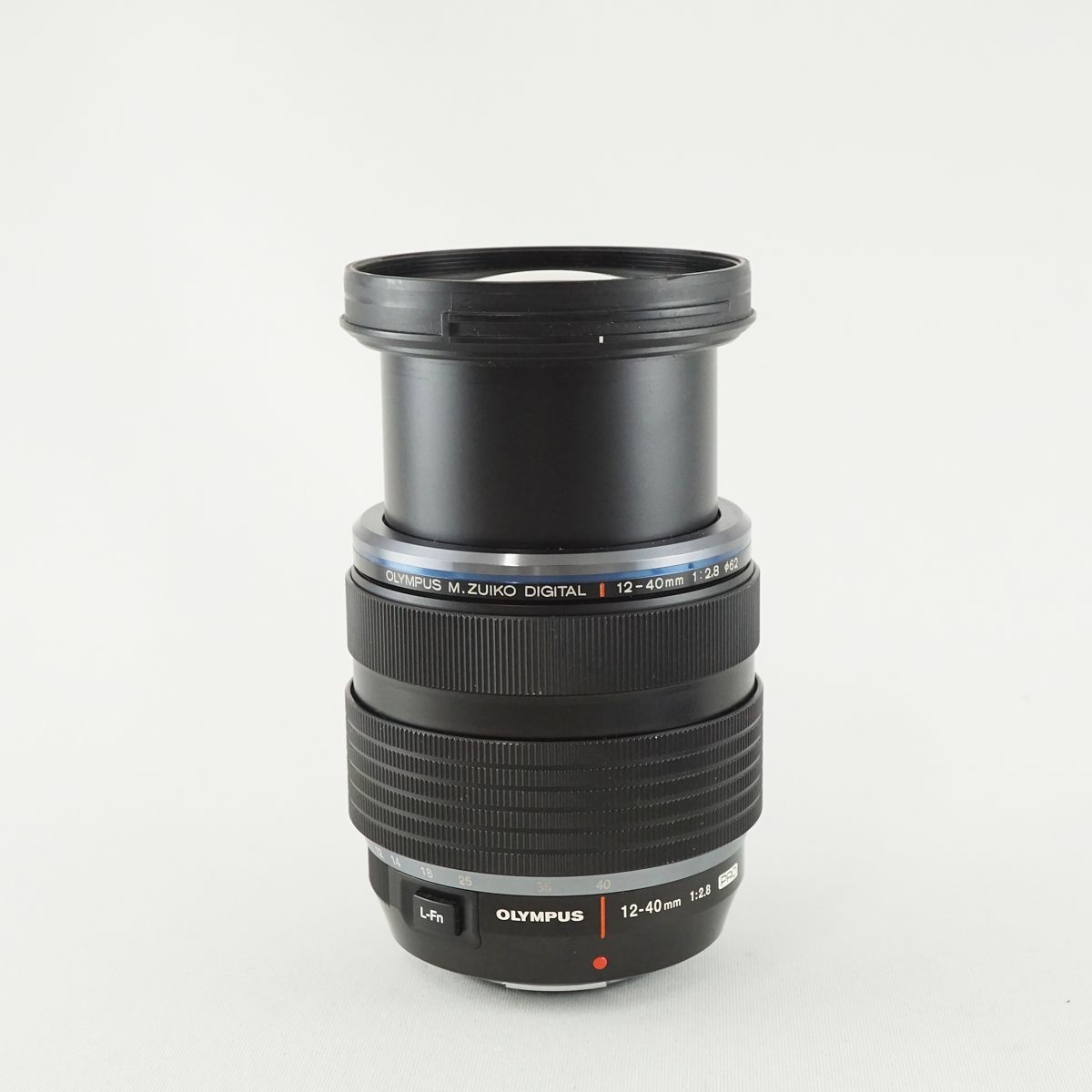 OLYMPUS 交換レンズ M.ZUIKO DIGITAL ED 12-40mm F2.8 PRO USED美品 マイクロフォーサーズ 大口径  標準ズーム 防塵 防滴 完動品 CP6454