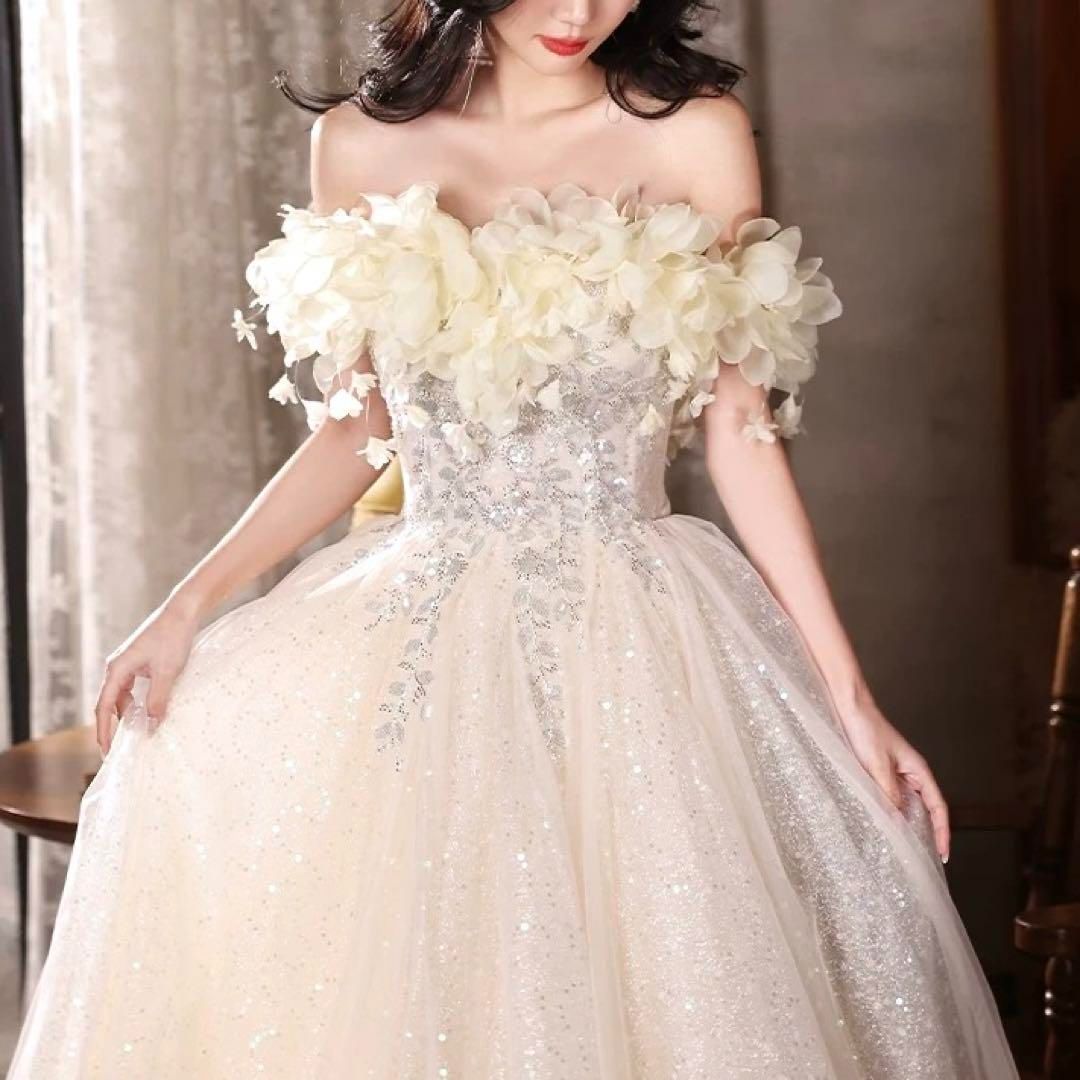 お花のデザインがオシャレなオフショルのチュール ロングドレス 25年新作 新品未使用 お花のデザインがオシャレでゴージャスな
