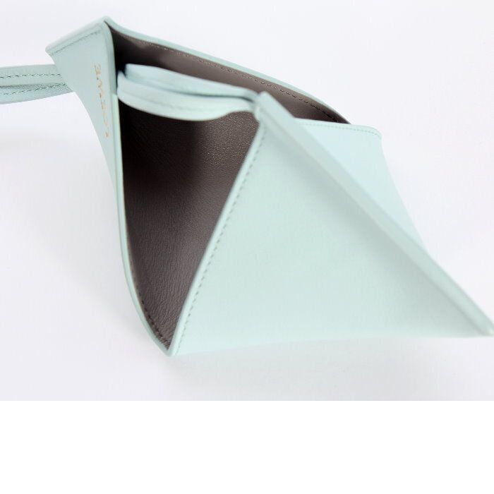 【新品未使用】ロエベ LOEWE パズル フォルド チャーム 新品未使用】ロエベ LOEWE パズル フォルド チャーム - メルカリ