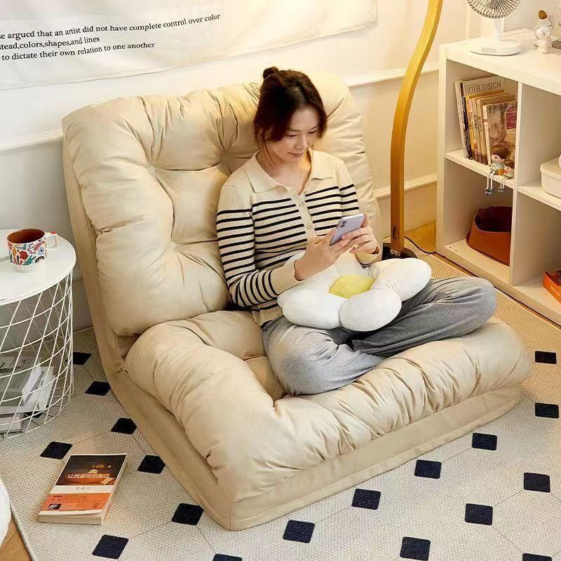 折りたたみチェア怠け者のソファ畳のベッドの上で背もたれの椅子の寝室のシングルの小さいソファーは椅子を折り畳むことができます家庭用XM056