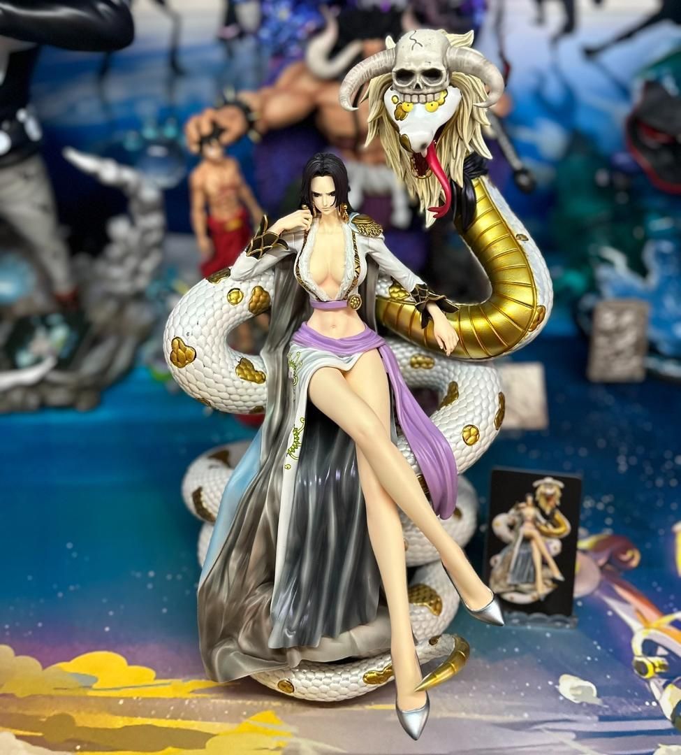 赤字超特価，2025 ワンピースボア ハンコック フィギュア 海賊女帝