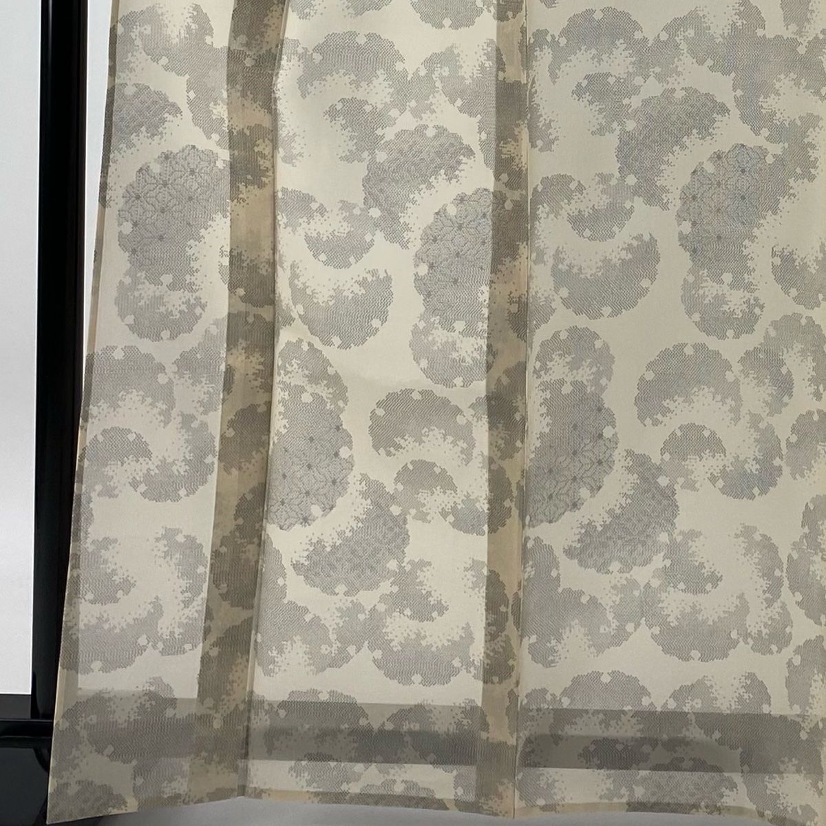 紬 身丈165cm 裄丈67.5cm L 薄物 夏紬 証紙 雪輪 麻の葉 ベージュ 正絹