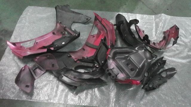 カワサキ　ニンジャEX400E カウル類セット Amazon | Bruce & Shark(ブルース・サメ) ninja400 カウル 適用