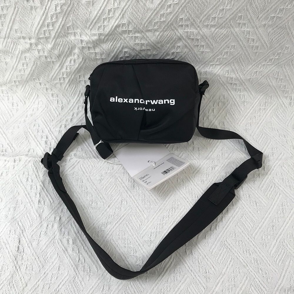 人気美品 Alexander Wang ショルダーバッグ - バッグ