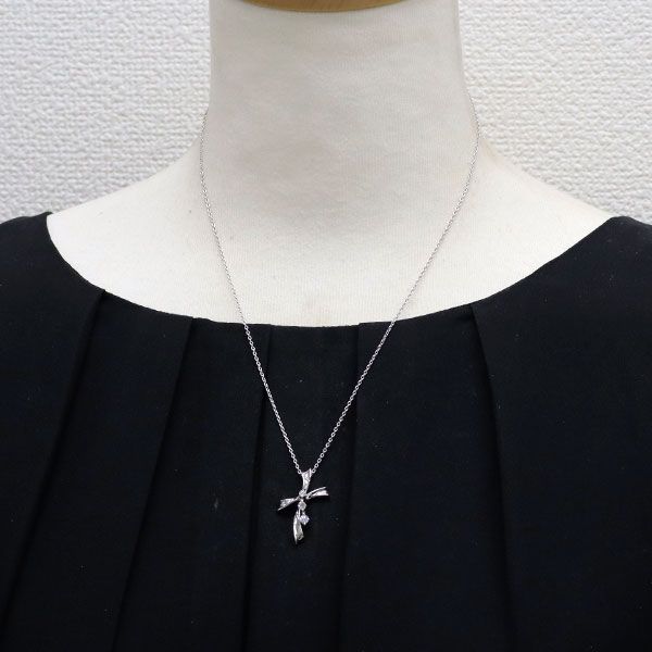 トップブランドのファッション モニッケンダム K18WG ダイヤモンド ペンダントネックレス 0.31 アクセサリー