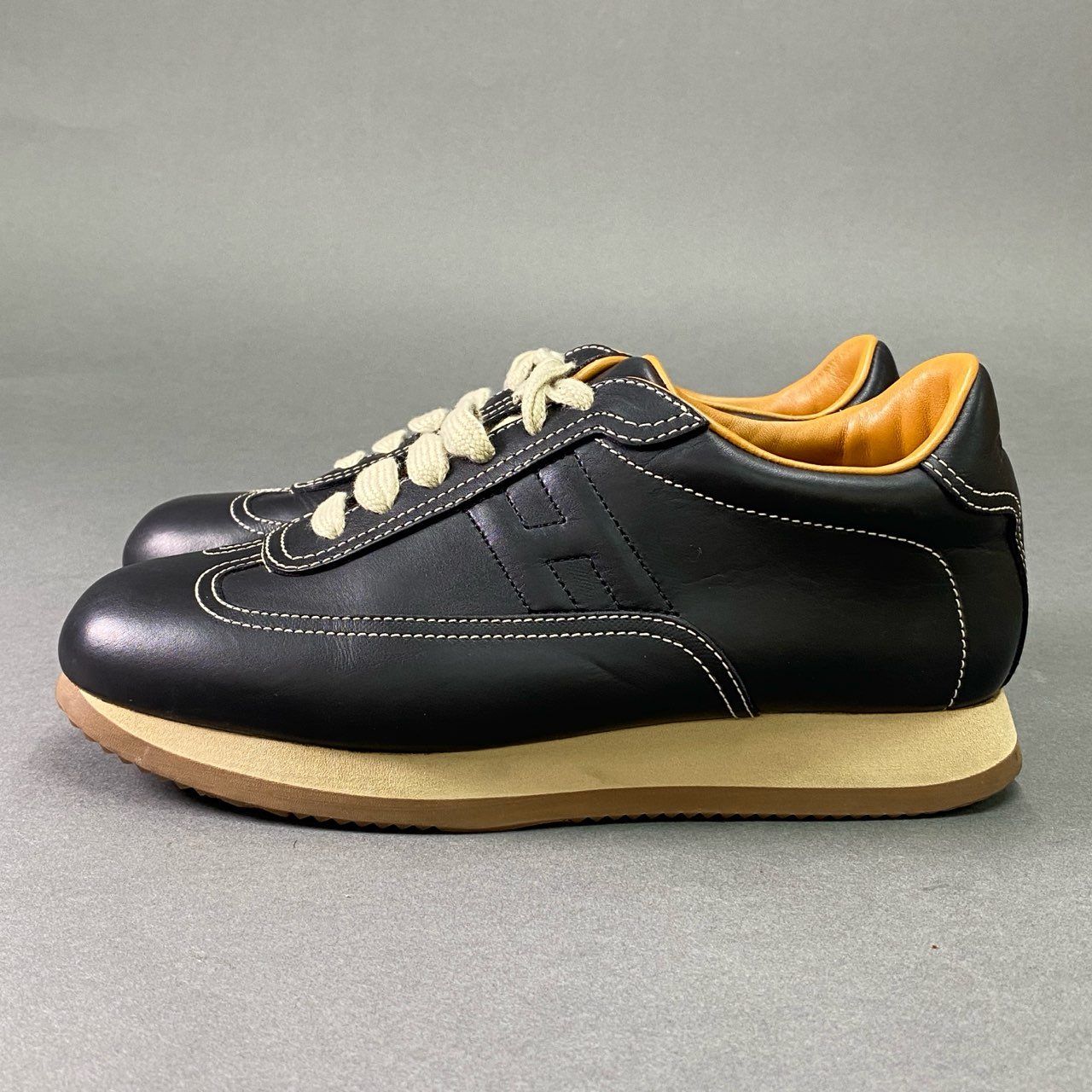 【美品】HERMESエルメス(37)スニーカー Hロゴ クイック レザー 黒 HERMES(エルメス) H logo quick sneakers Hロゴ クイック レザー