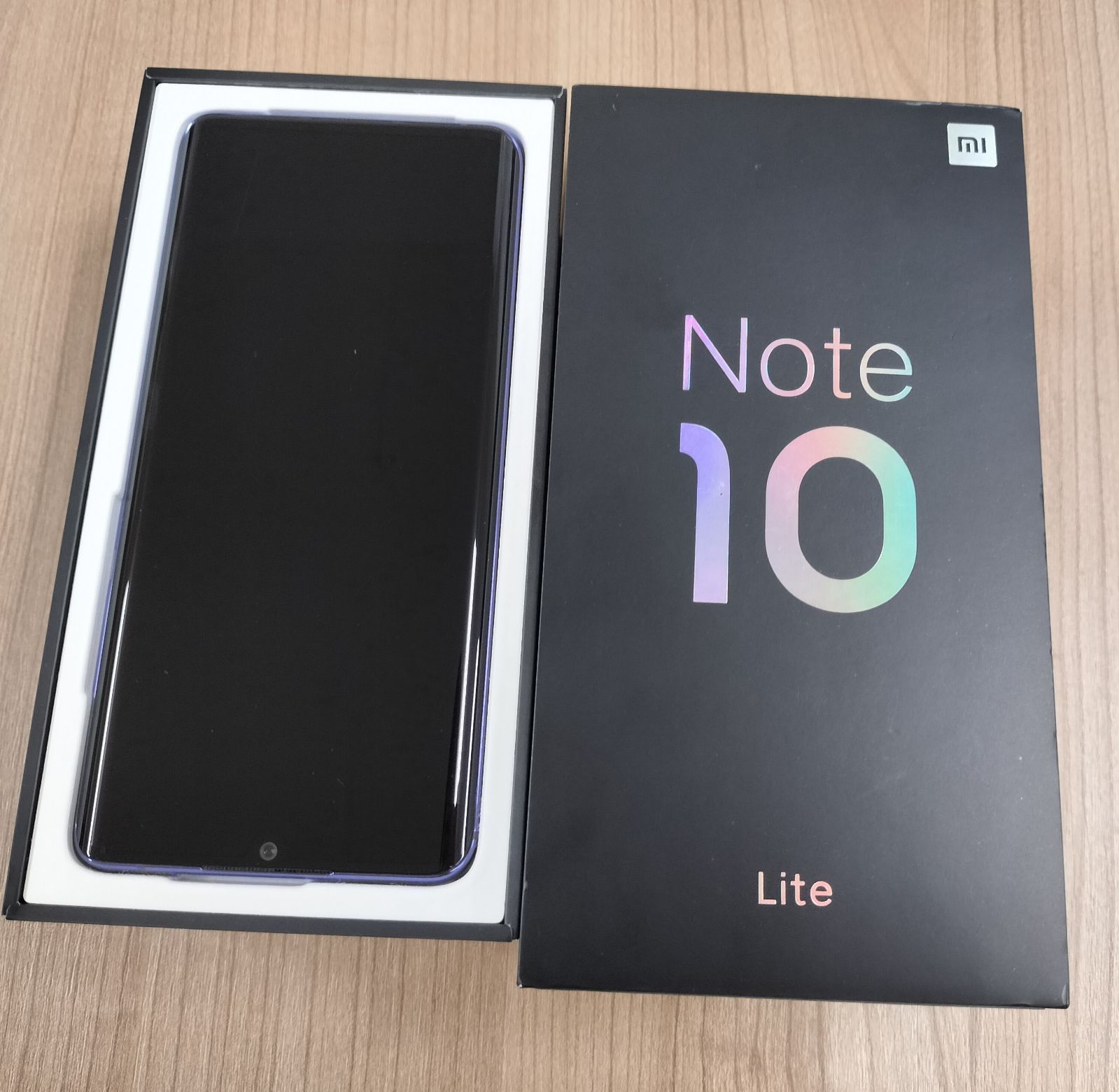 【中古】Xiaomi Mi Note 10 Lite　ネビュラパープル