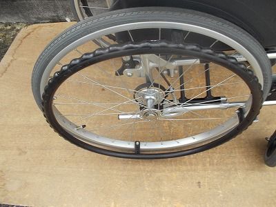 自走用車いす スキット