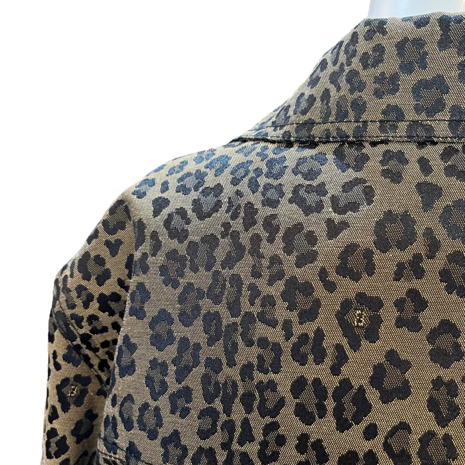 フェンディ 42サイズ