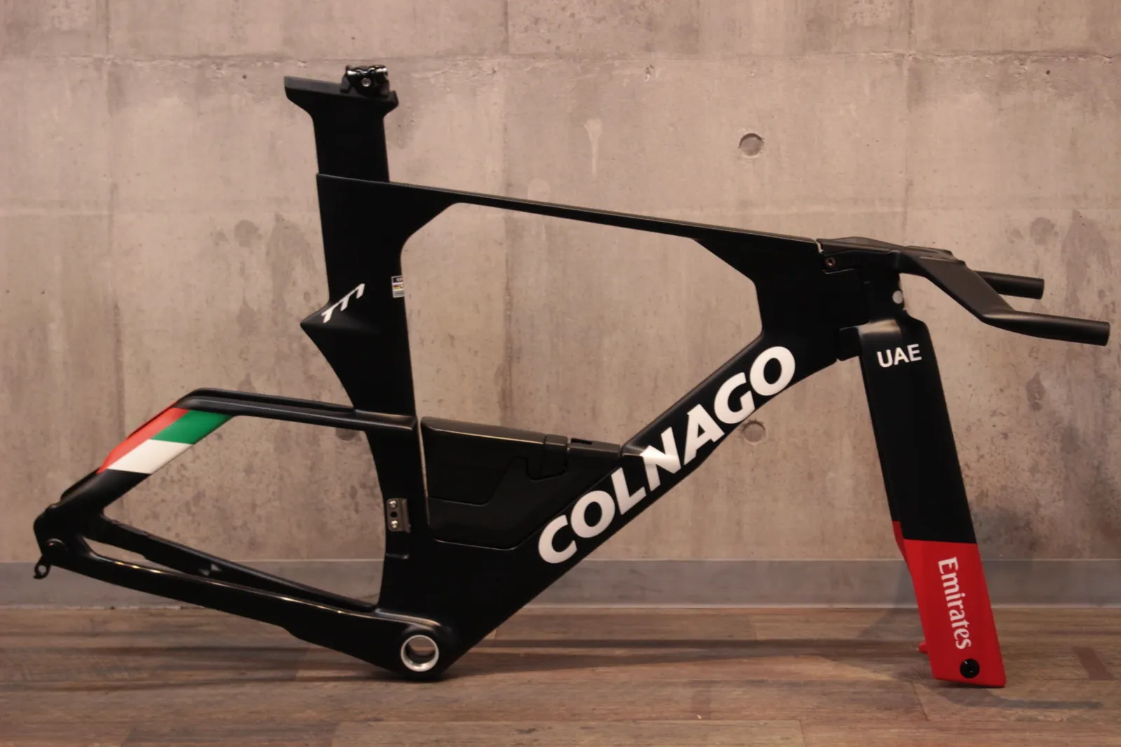 2025年最新】UAEチームエミレーツの人気アイテム - メルカリ