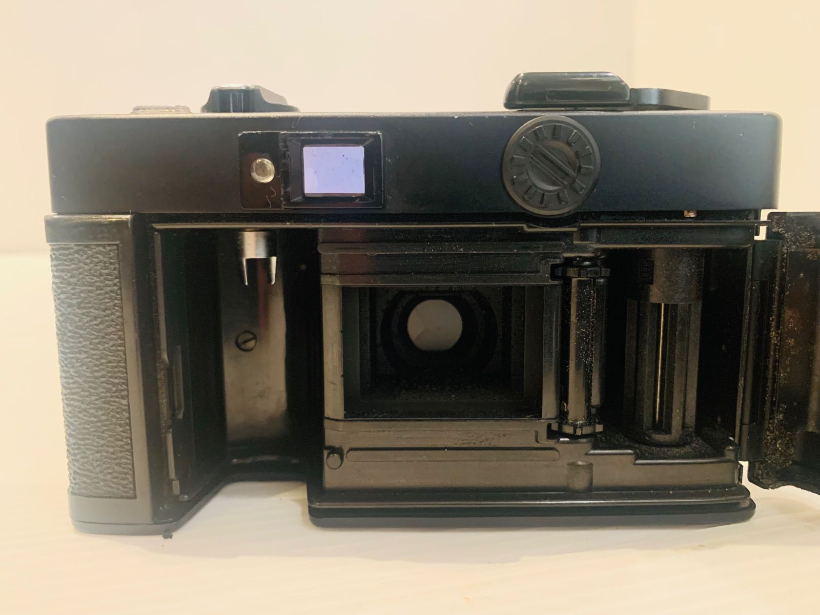 【完動品】フィルムカメラ Konica C35 EF ピッカリコニカ 完動品】フィルムカメラ Konica C35 EF ピッカリコニカ - メルカリ