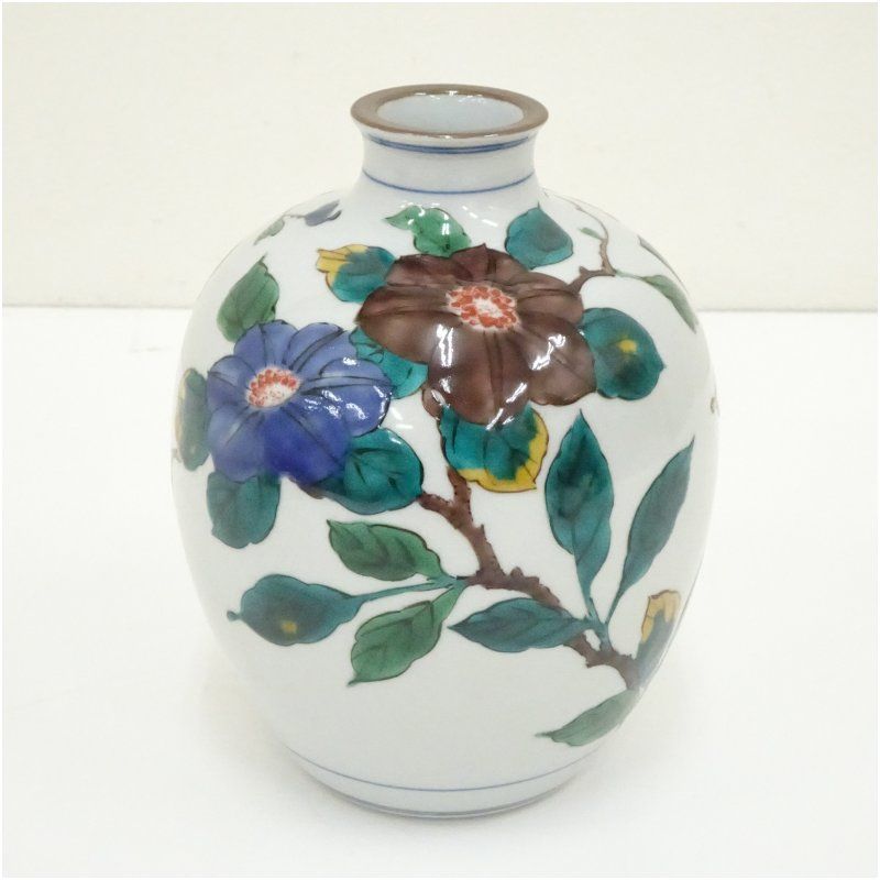 九谷焼 三代 三ツ井為吉（詠一）造 色絵鉄仙花小壷（共箱） 壺