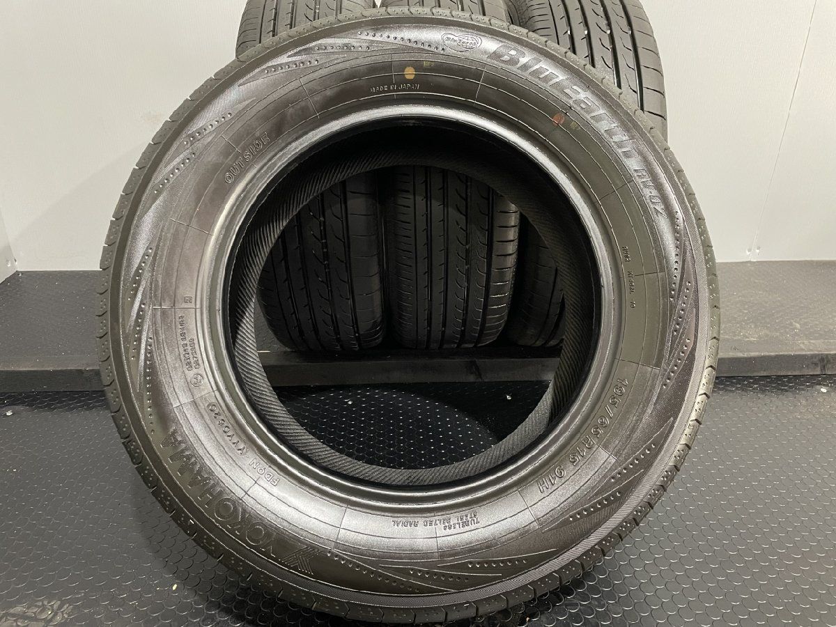 走行短め YOKOHAMA BluEarth RV-02 195/65R15 15インチ 夏タイヤ 4本 