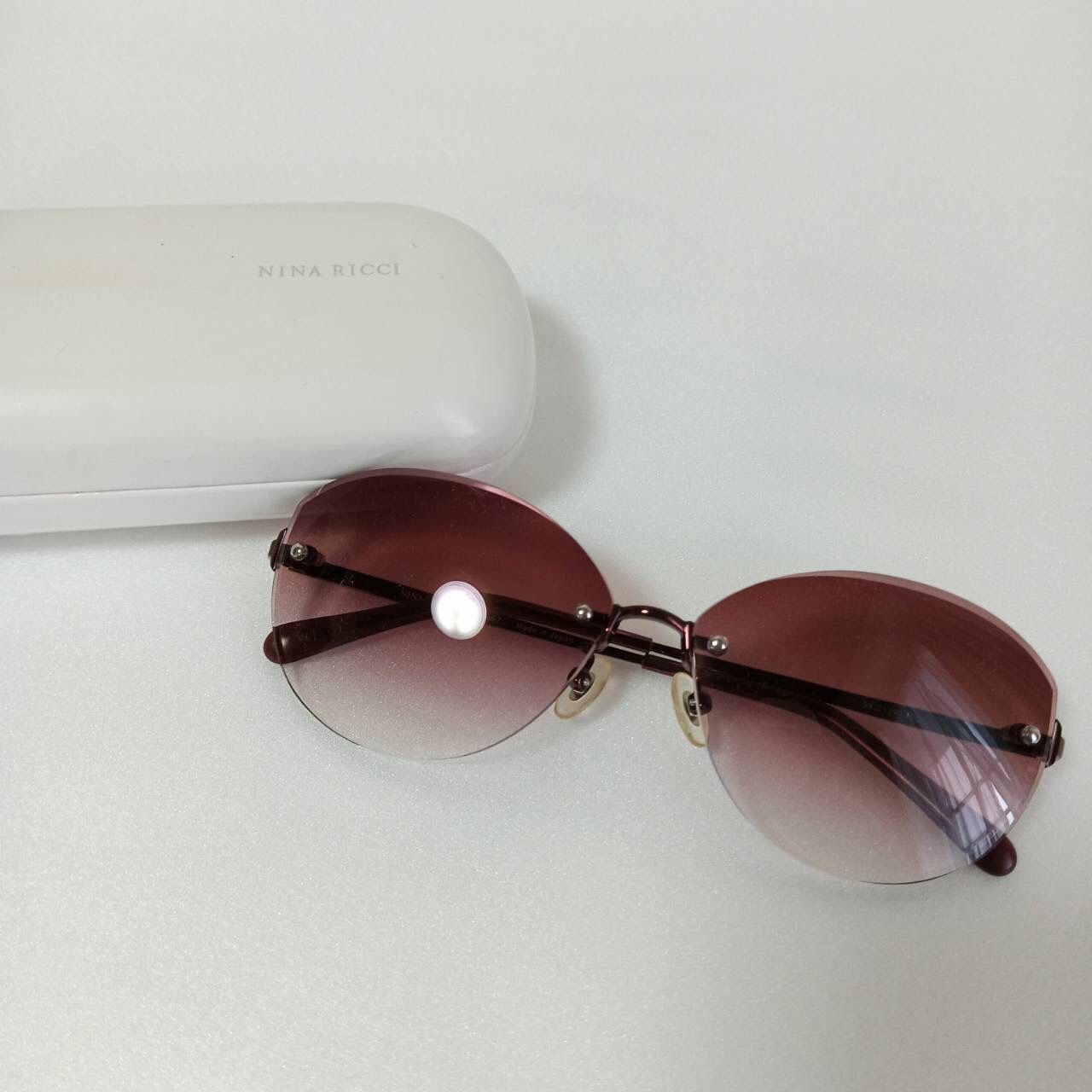 何でも揃う サングラス ニナリッチ RICCI NINA ケース付き低 通販 価格 小物