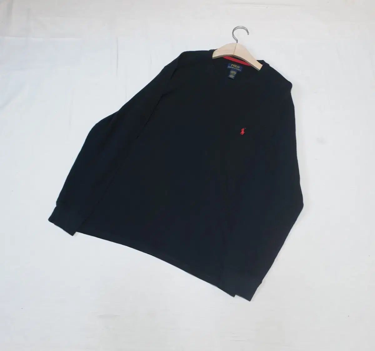 【雷市場（ポンジャン）商品韓国直送】 ポロ 黒 スリーブ Tシャツ