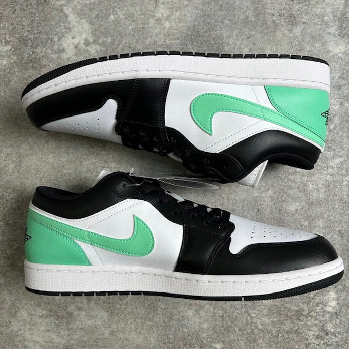 シューズ(男性用) Nike AIR Jordan LOW NIKE ナイキ Air Jordan 1 Low Green Glow メンズ 靴 エア