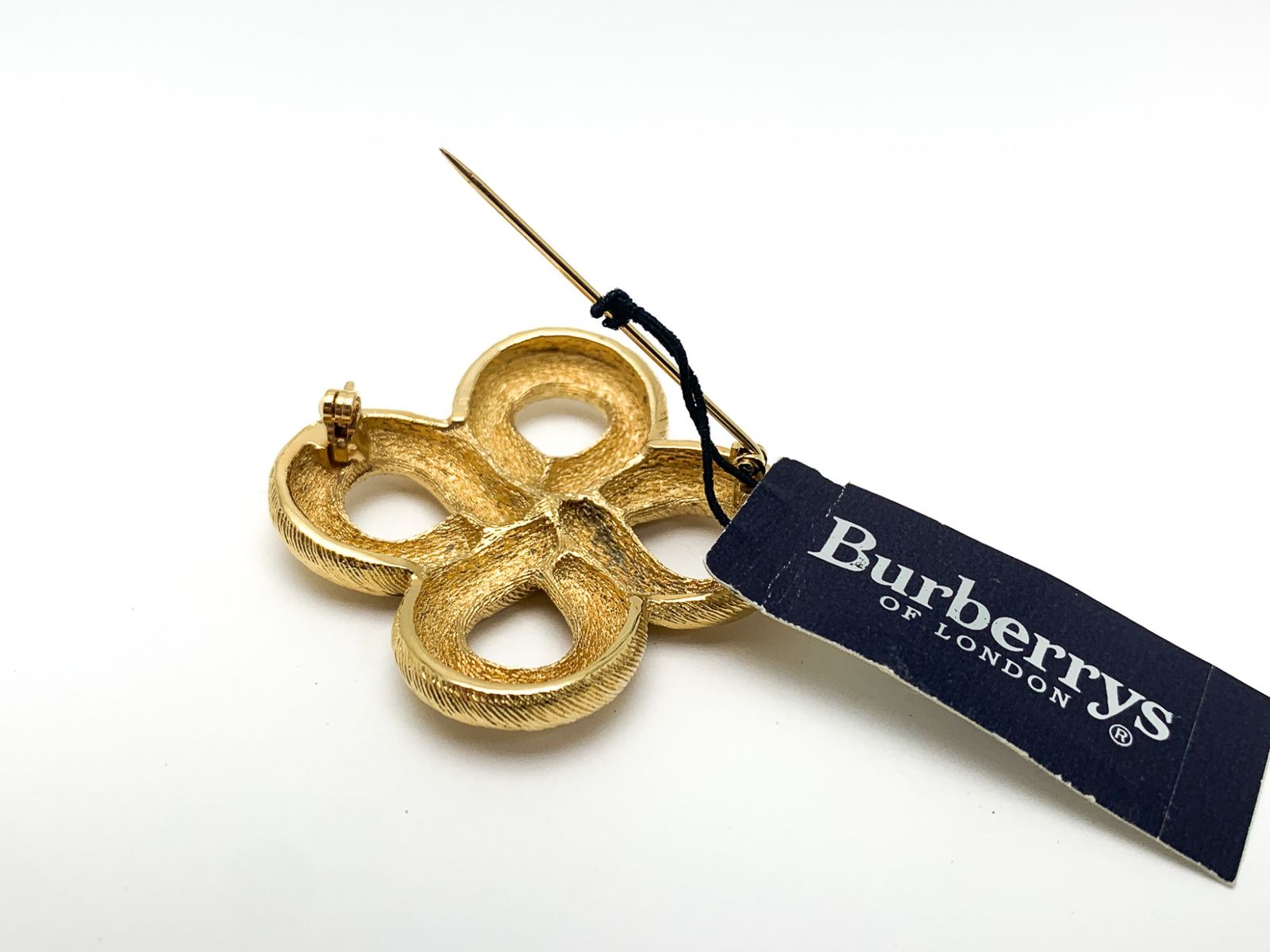 バーバリー　ブローチ 80-90s burberrys brooch バーバリー ブローチ | no pain no