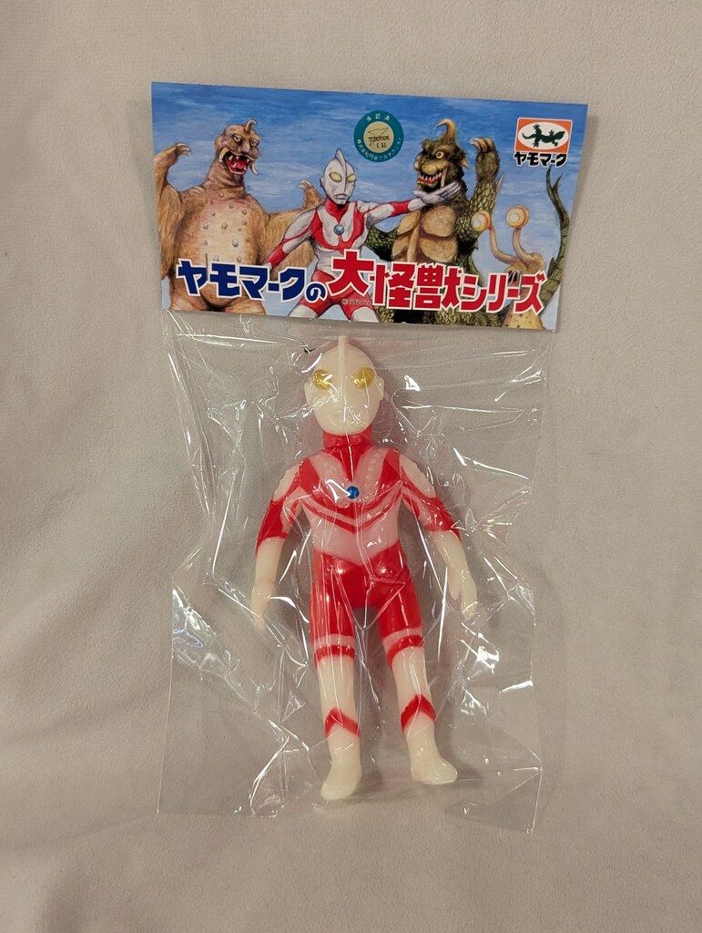 【美品】ヤモマーク ウルトラマン ゾフィー 蓄光 ヤモマーク ウルトラマンゾフィー 蓄光成型 WF2025冬 【公式通販】