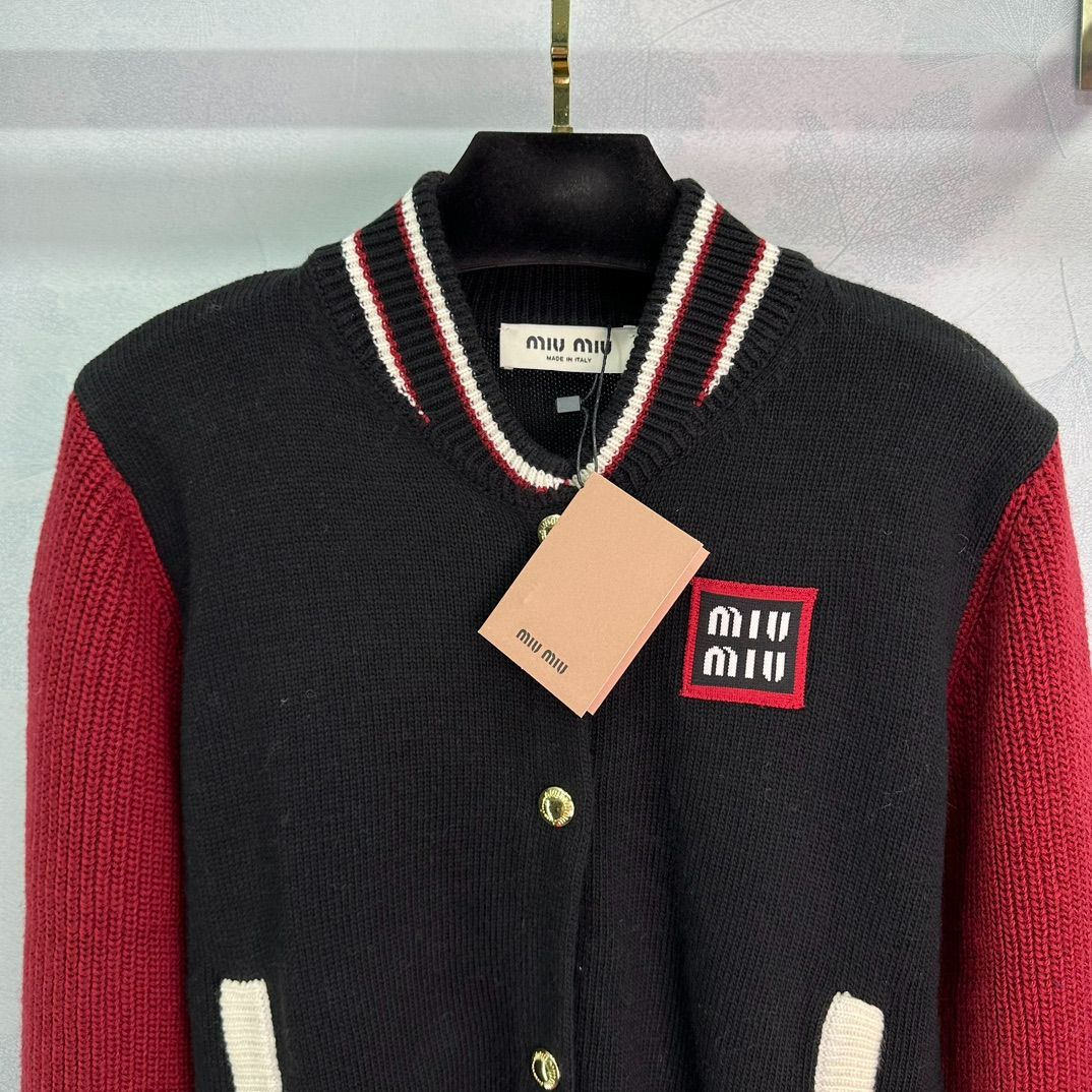 MIU MIU ロゴニットカーディガン