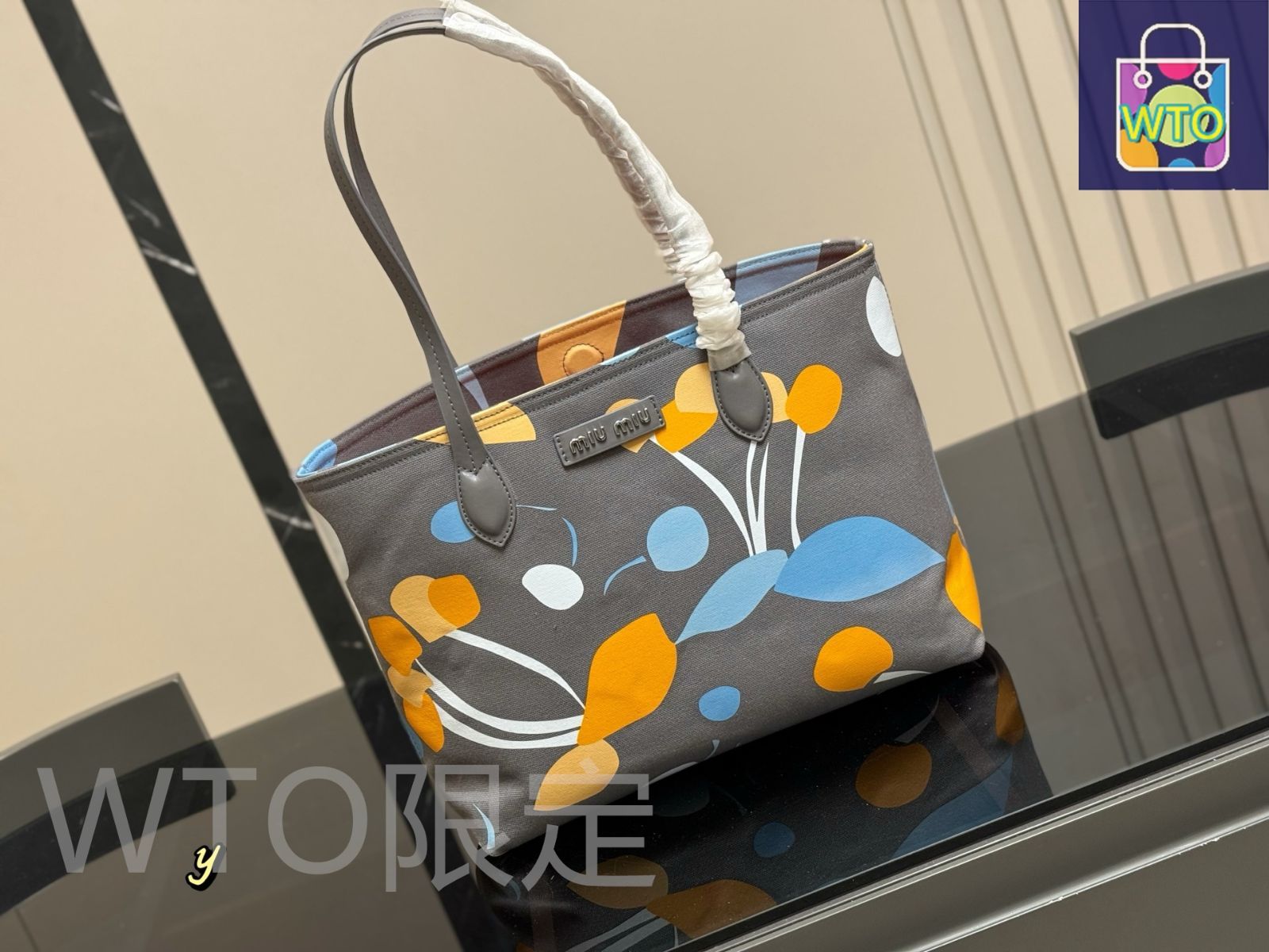 今日特価】Miu Miu Tote Bag ミュウミュウ トートバッグ（32