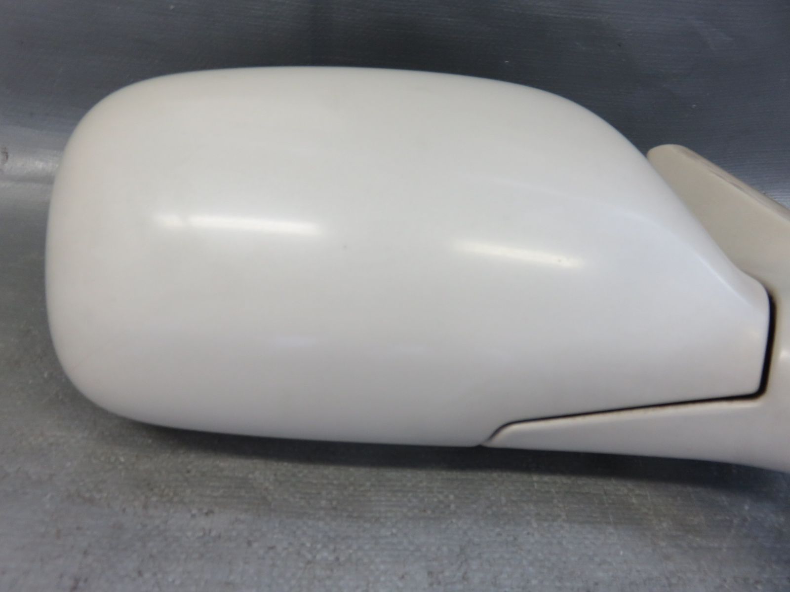 ☆STD5993/トヨタ マークII GX100 JZX100 JZX105 GX105 純正 (右