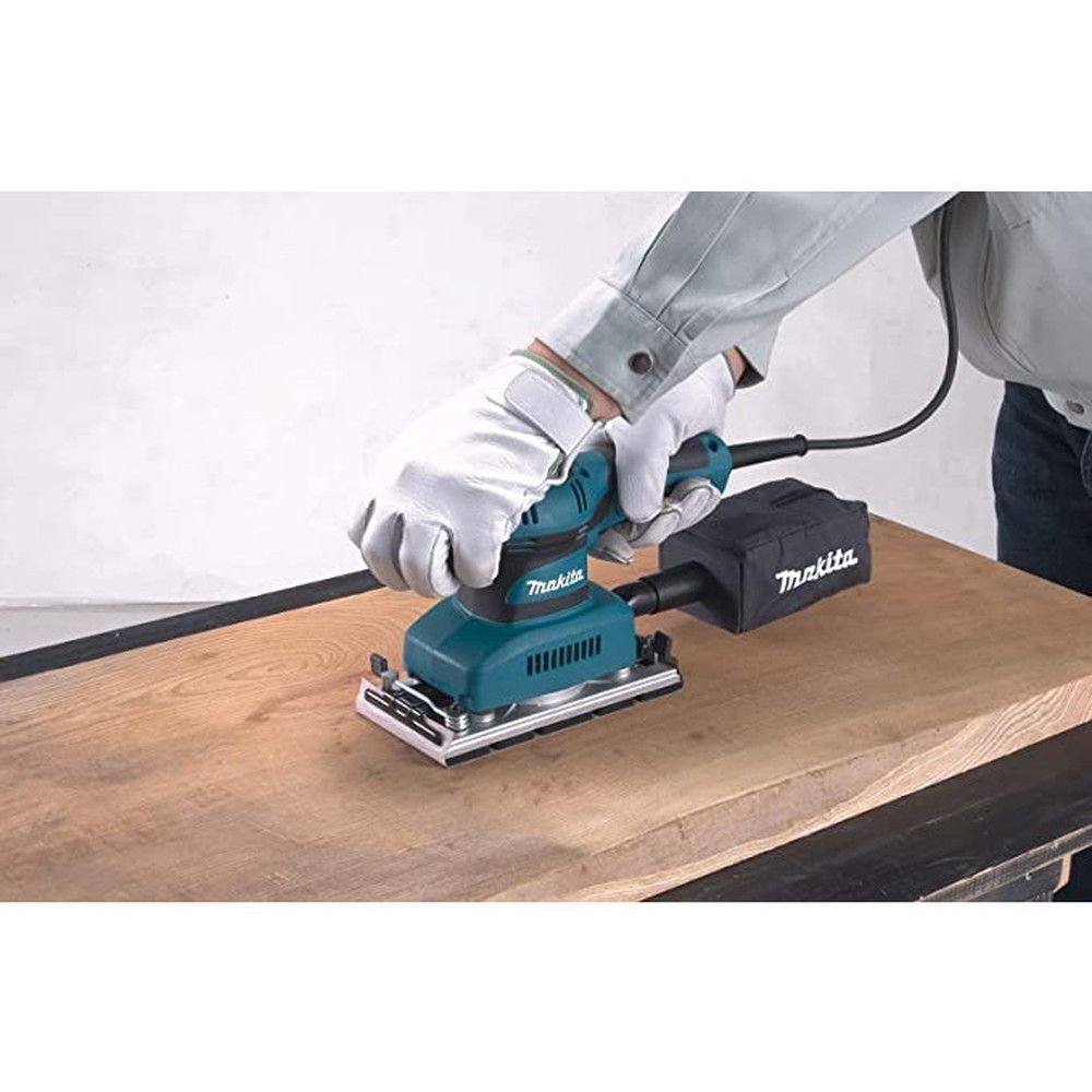 Makita