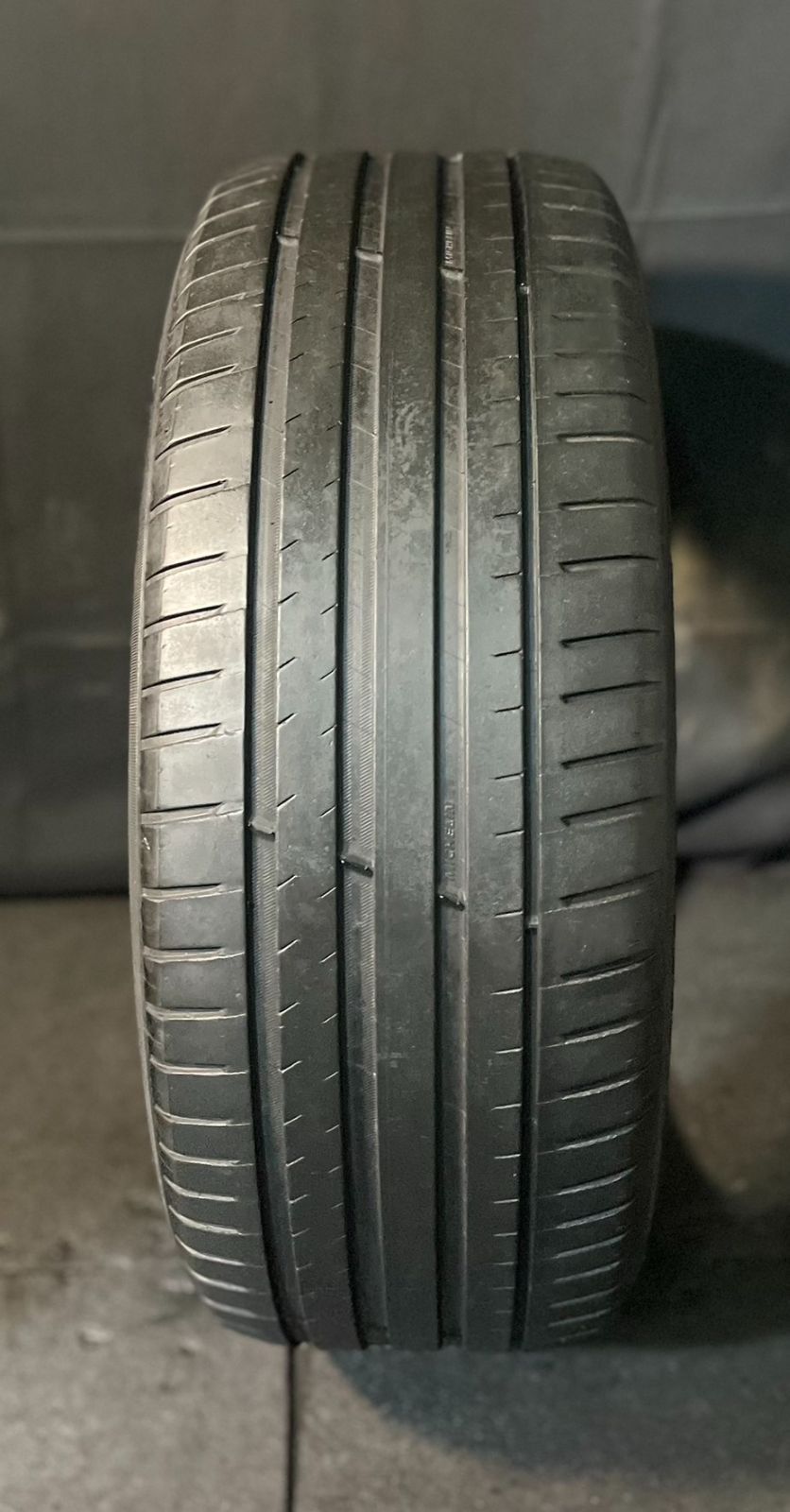 2025年製 約6分山 ミシュラン MICHELIN パイロットスポーツ PILOT SPORT 4 SUV 235|55R19 1本 送料無料 h_595