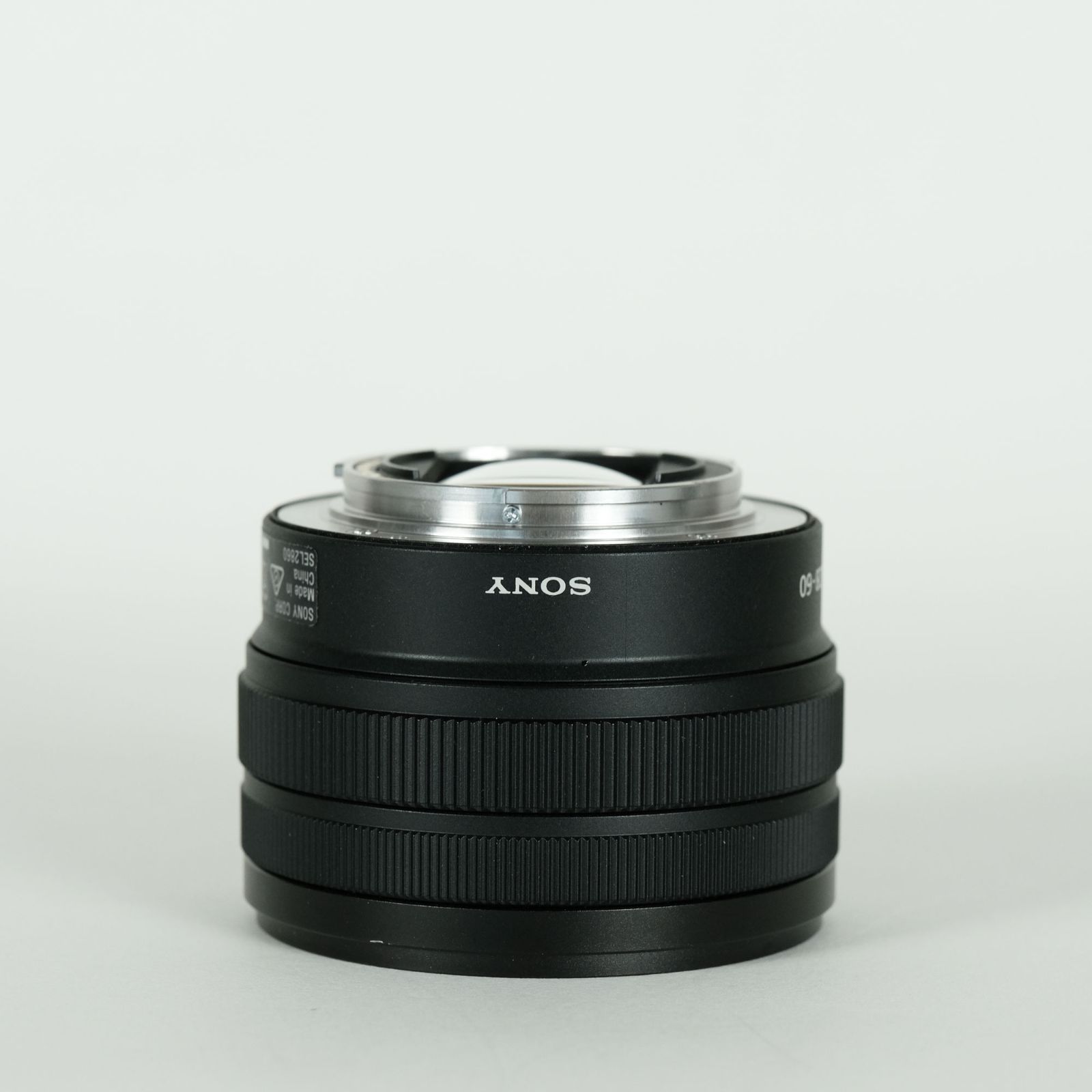 sel2860 フィルター付き　ソニー e-mountレンズ コンパクトでお散歩レンズに最適。ソニー『SEL2860 FE 28-60mm