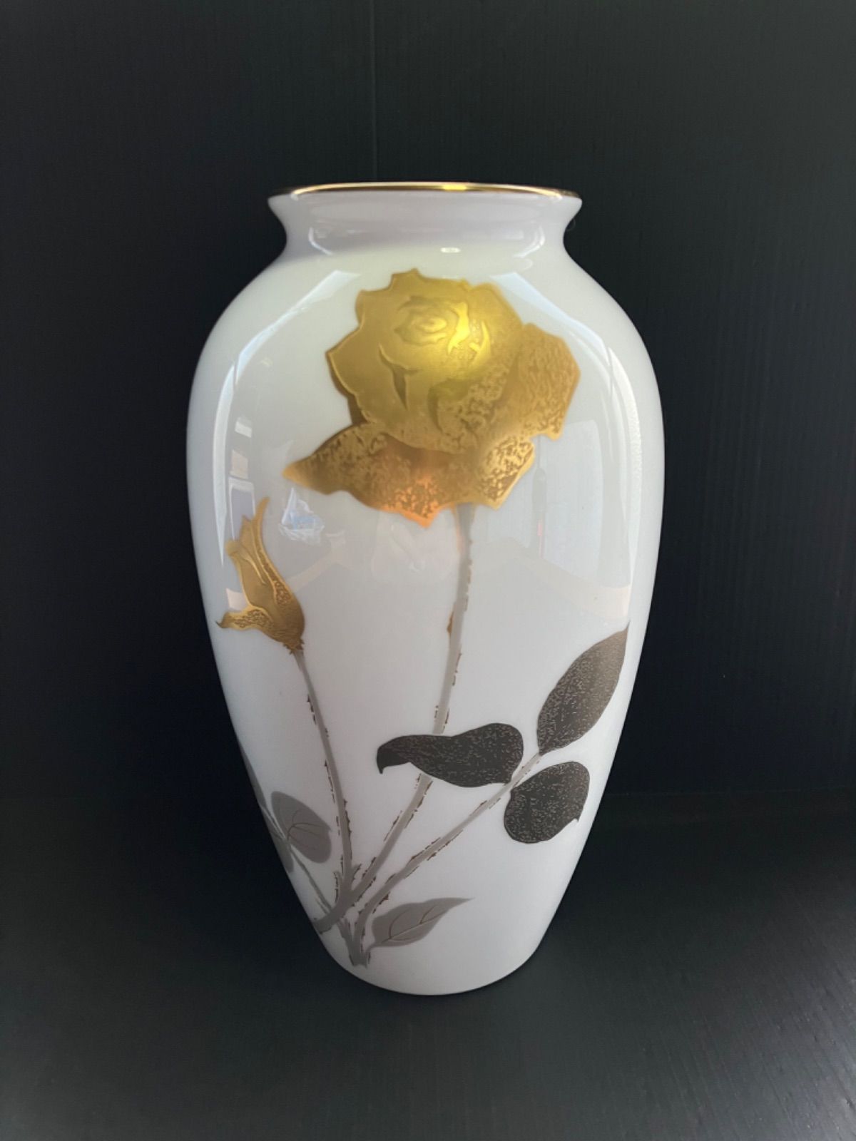 大倉陶園 花瓶 金蝕バラ フラワーベース 23cm