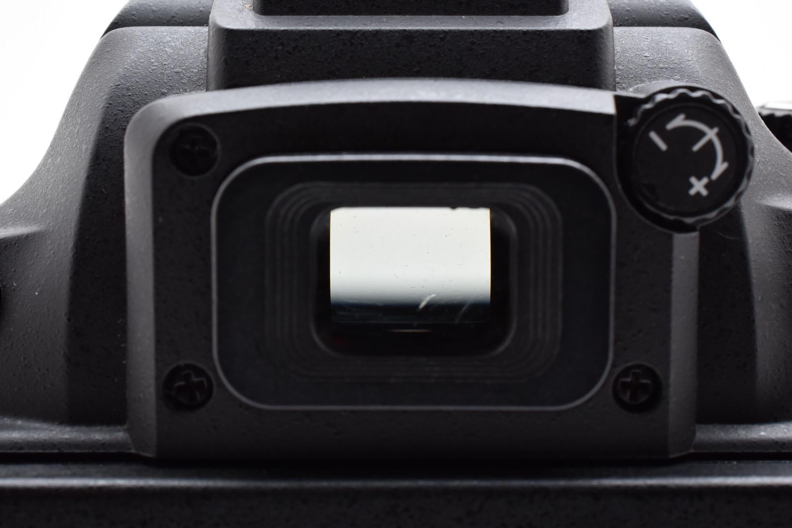  上 Nikon D 5100 ボディ AF-S DX 18-135 mm F 3.5-5.6 G セット 手ブレ補正 一眼レフ カメラ ニコン デジタルカメラ B 945 946 デジタル一眼レフ デジタルカメラ