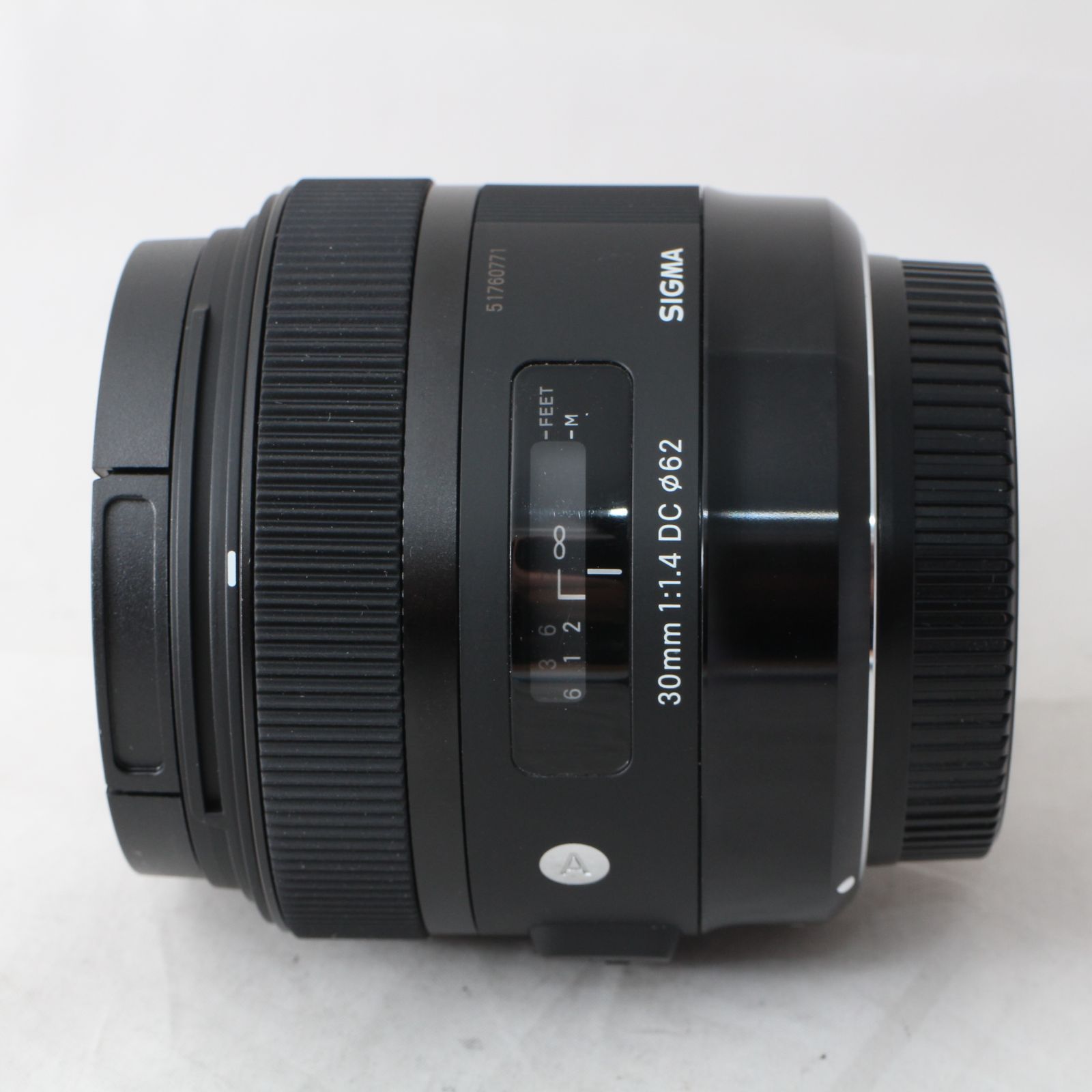 ☆美品☆ SIGMA 30mm F1.4 DC HSM | Art A013 | Sigma SAマウント | APS-C/Super35 シグマ #2787