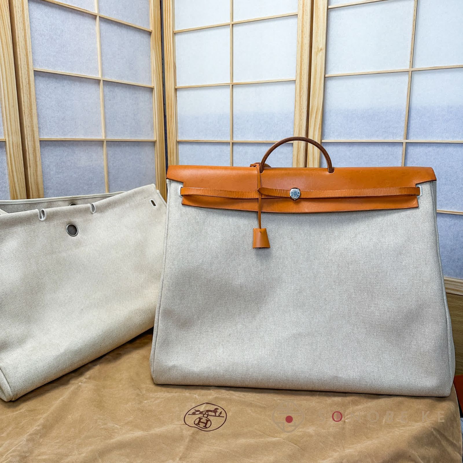 カラーベージュエルメス HERMES ボストンバッグ カデナ付き - バッグ