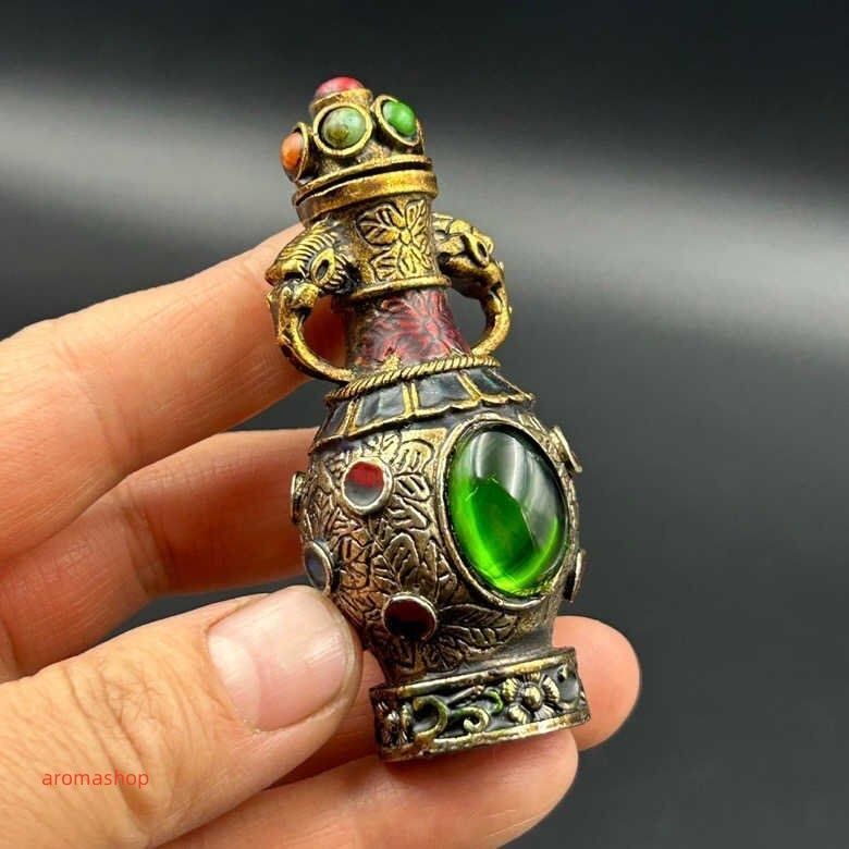 鼻煙壺  収集品  美品 極細工 装飾品 工芸品 美術品 鼻煙壺 収集品 美品 極細工 装飾品 工芸品 美術品